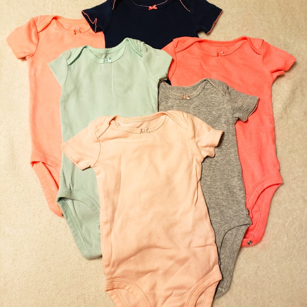 2/$20 Carter's short sleeve onesies bundle, 6M